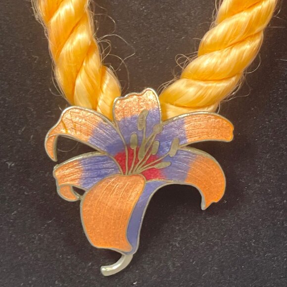 VTG Orange Purple Metal Enamel Tiger Lily Flower Pendant Twisted Cord Necklace - Picture 1 of 10